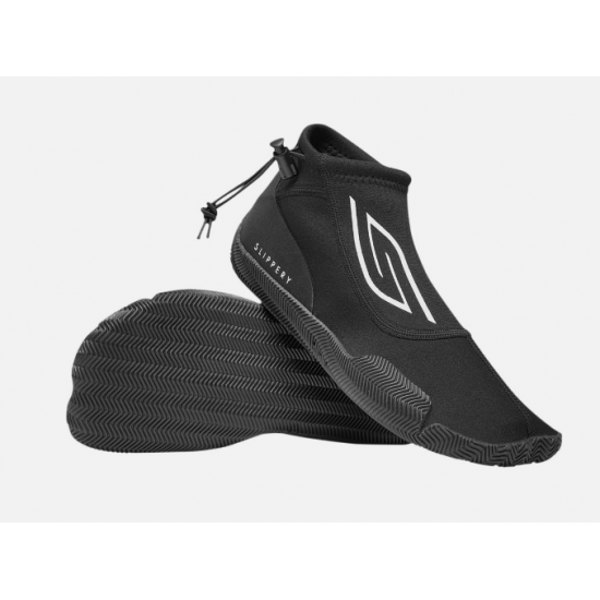 SLIPPERY Amp Shoes (Black)